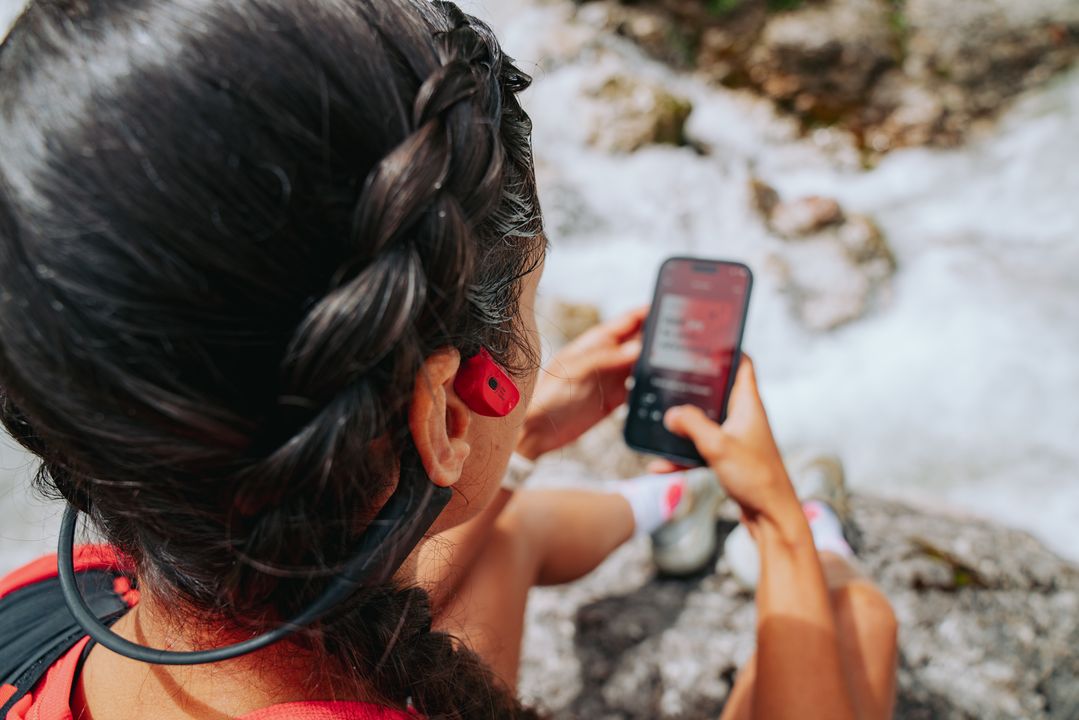 Suunto Wing slúchadlá červená