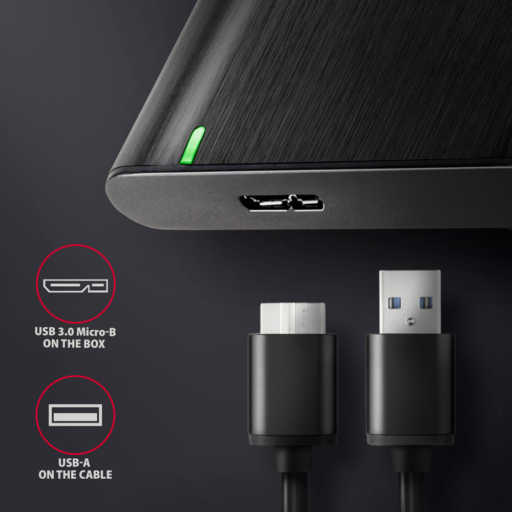 AXAGON EE25-A6M – konektor USB Micro-B na krabičce a přiložený kabel na USB-A
