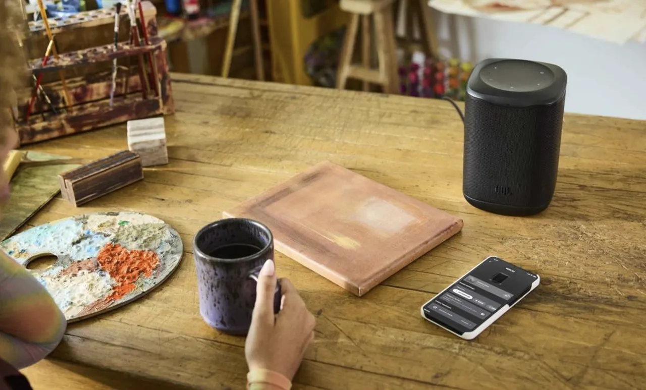 JBL Cove M1