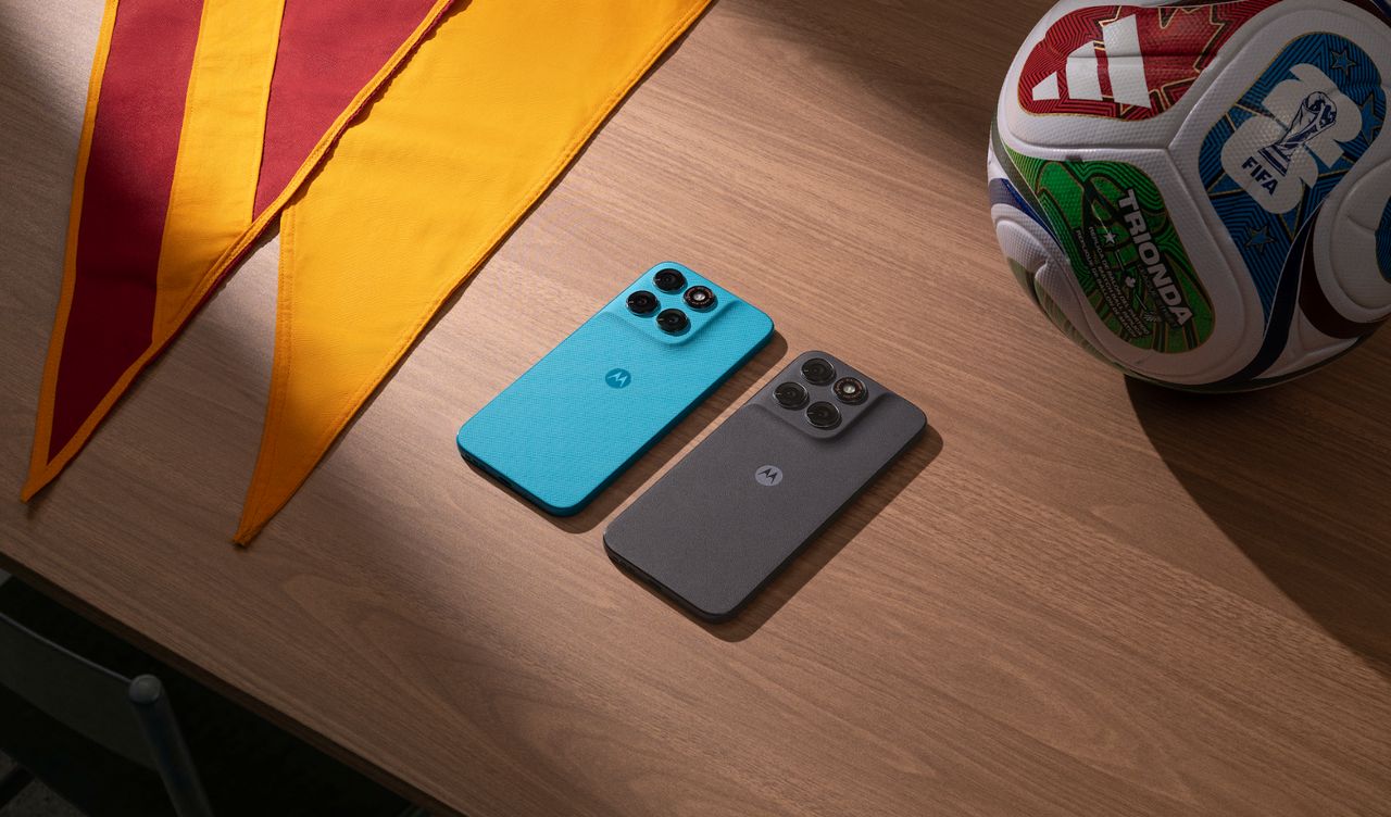 Motorola Moto G87 5G 8GB/256GB PANTONE Overture