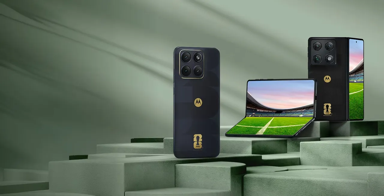 Motorola Razr Fold súčasť FIFA World Cup 26™ Edition