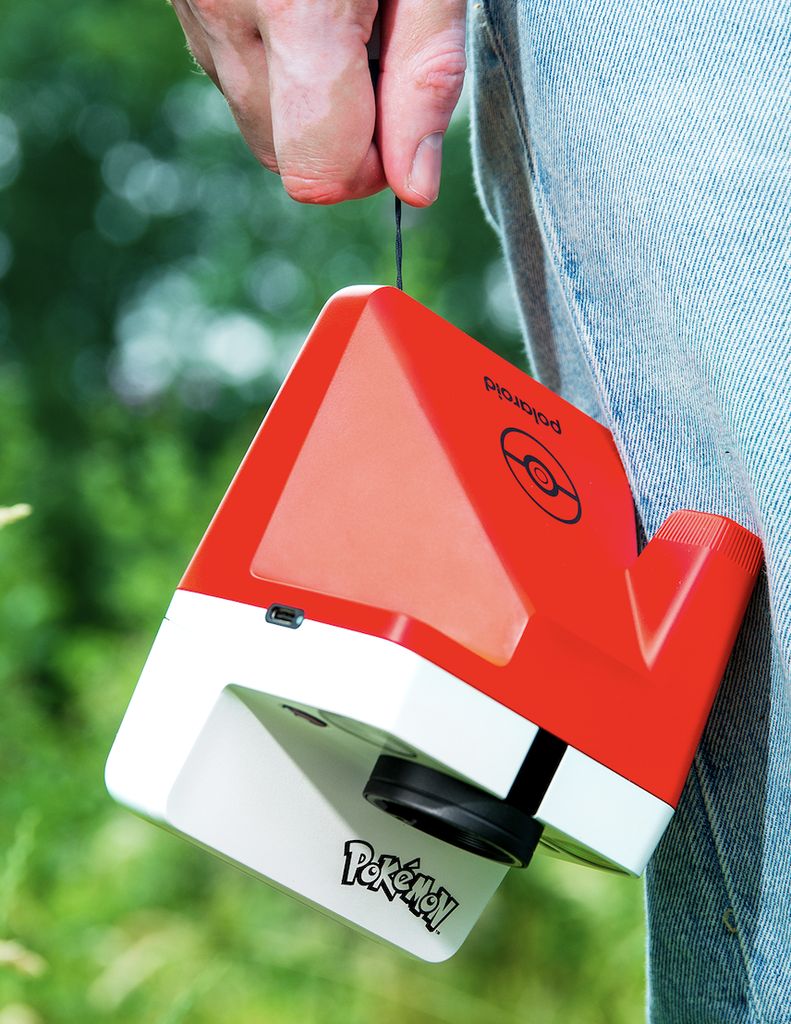 Polaroid Now Gen 3 Pokémon Pokeball Edition