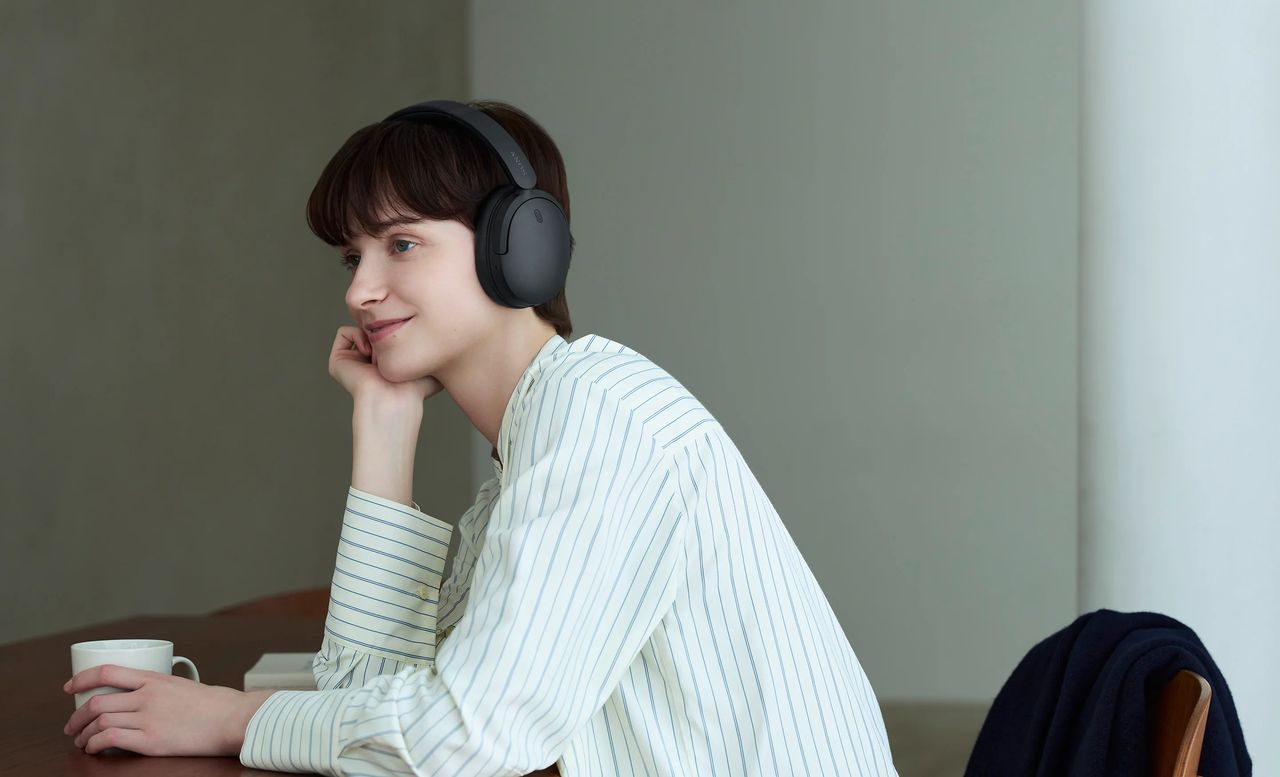 Sony WH-CH730N bezdrátová sluchátka béžová