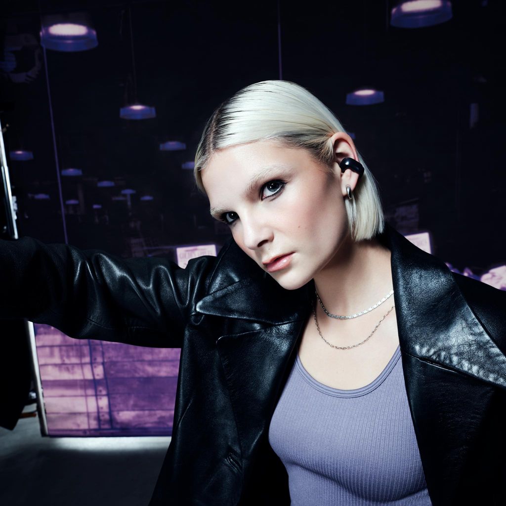 Bose Ultra Open Earbuds bezdrátová sluchátka černá