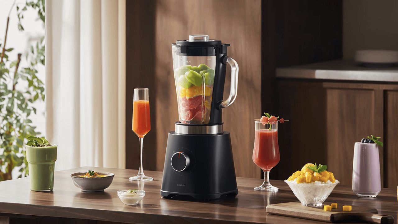 Xiaomi Blender EU mixér černý