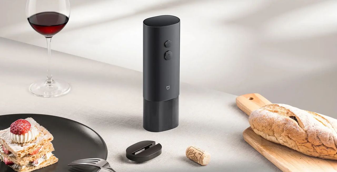 Xiaomi Mijia Wine Bottle Opener elektrický otvírák na víno černý