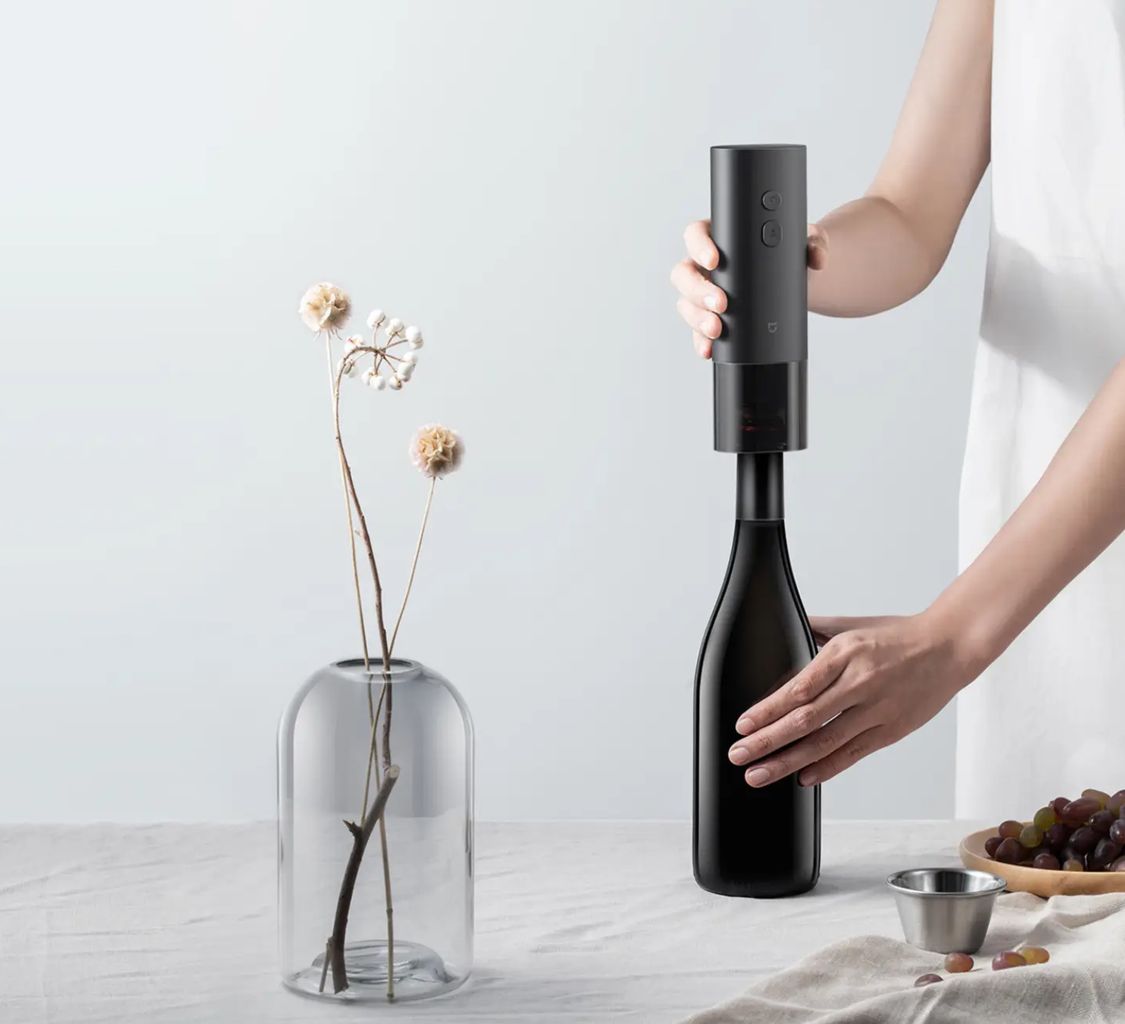 Xiaomi Mijia Wine Bottle Opener elektrický otvírák na víno černý