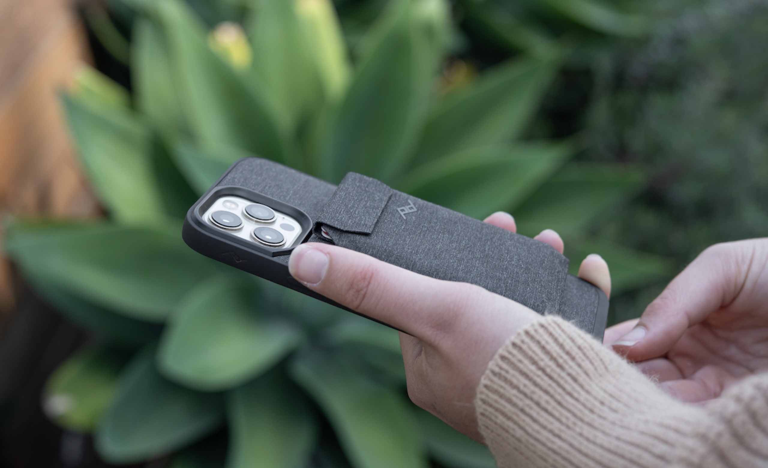 Peak Design Wallet Stand MagSafe peněženka Eclipse