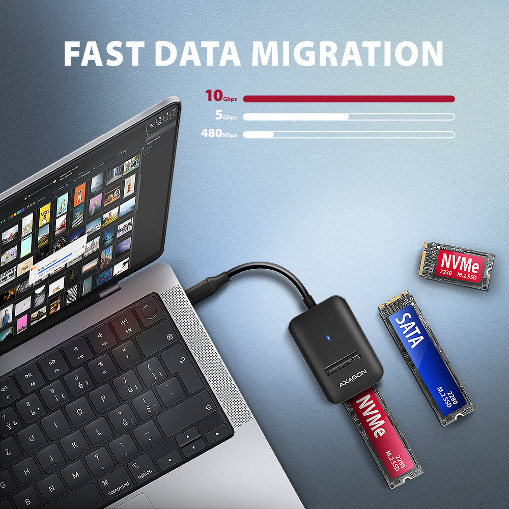 AXAGON ADM2-CM připojený k notebooku, rychlost přenosu dat 10 Gbps
