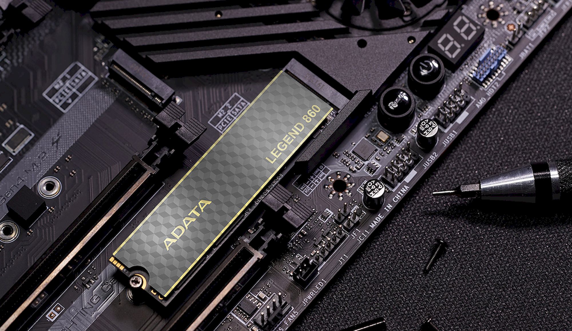ADATA LEGEND 860 M.2 SSD 1TB (R:6000/ W:4000MB/s) - Smarty.cz