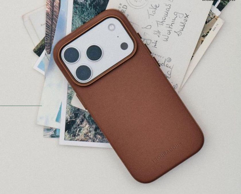 Troubadour Full Leather MagSafe kožený kryt iPhone 17 Pro/iPhone 18 Pro Obsidian Green