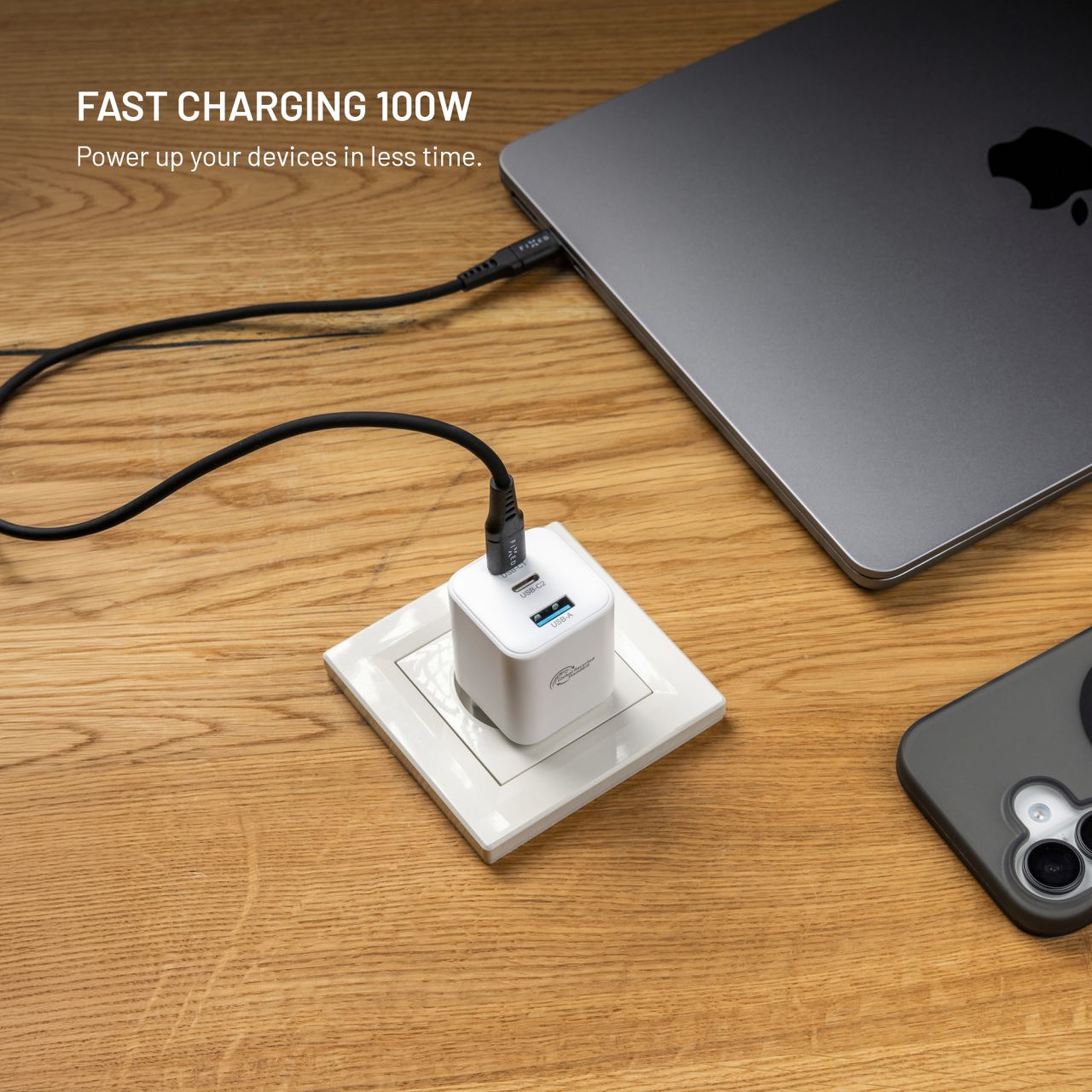FIXED Mini GaN nabíječka s 2x USB-C a USB-A, PD, 100W, bílá
