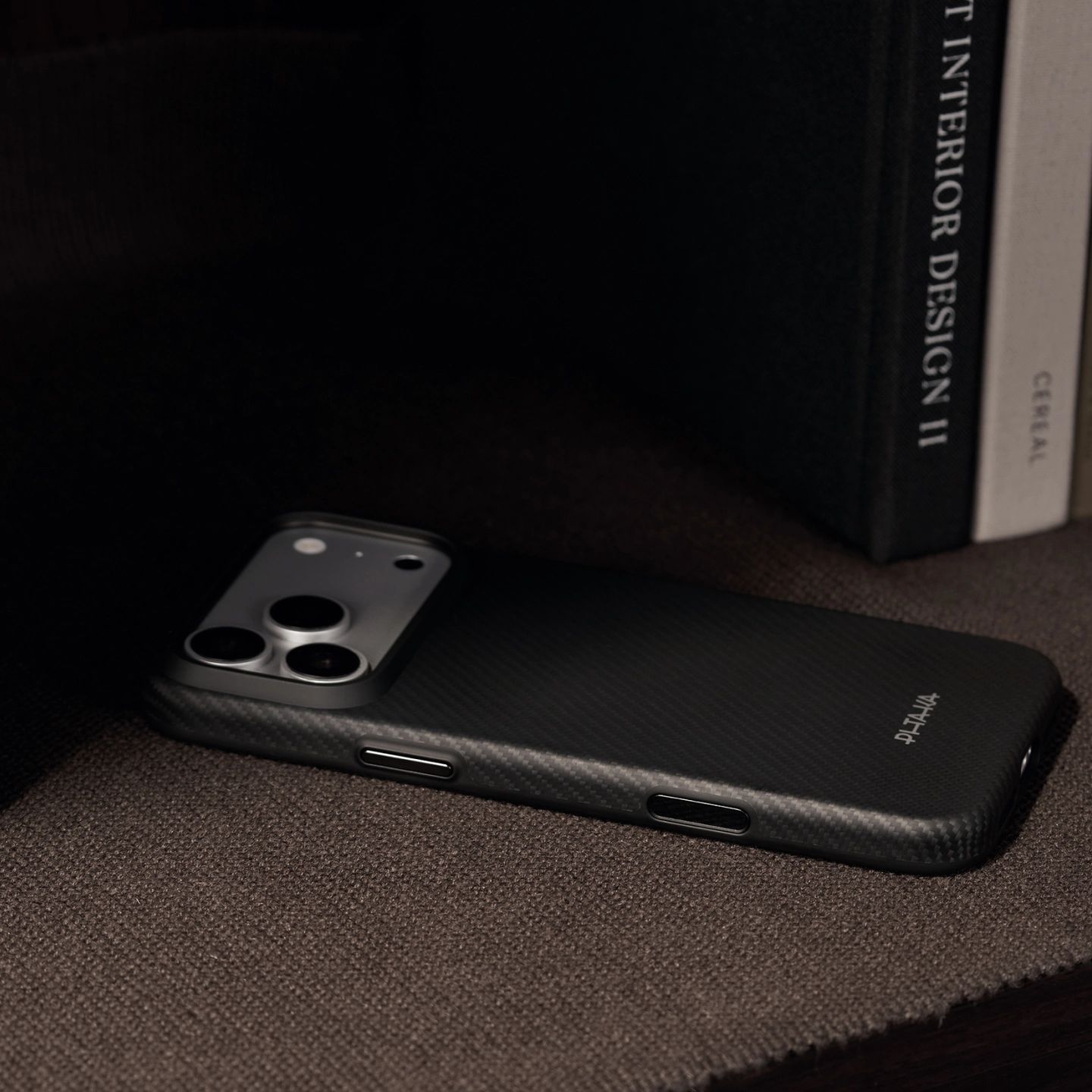 Pitaka Summa Case MagSafe kryt iPhone 18 Pro Black/Grey Twill
