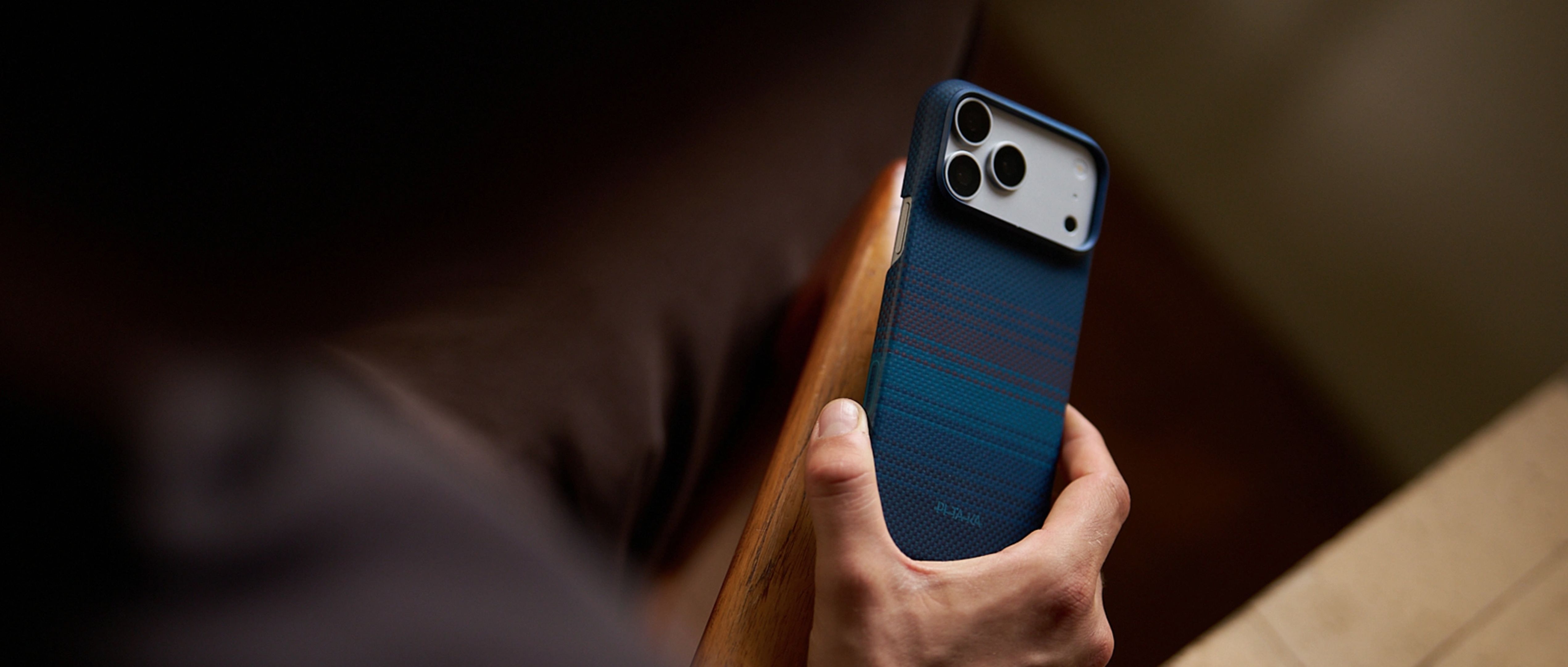 Pitaka Edge Case MagSafe kryt iPhone 18 Pro Midnight