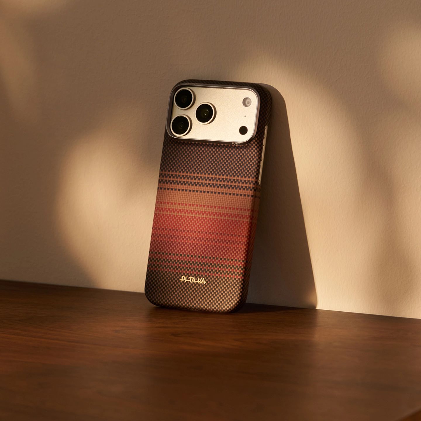 Pitaka Edge Case MagSafe kryt iPhone 18 Pro Sunset