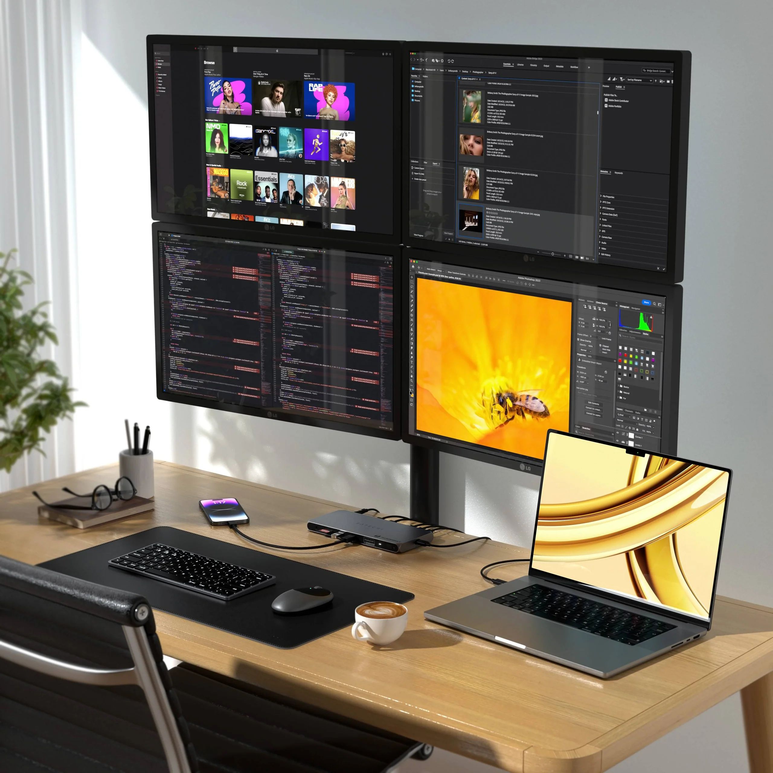 Satechi Thunderbolt 4 Docking Station with DisplayLink dokovací stanice vesmírně šedá