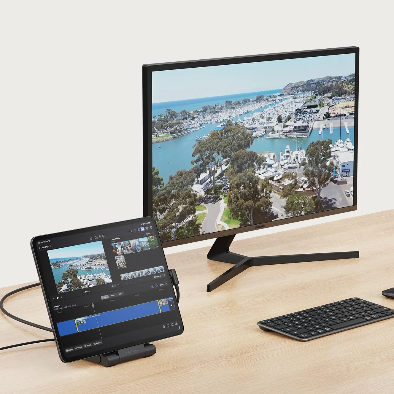 Satechi OntheGo Foldable Stand Hub dokovací stanice pro iPad (100W) vesmírně černá
