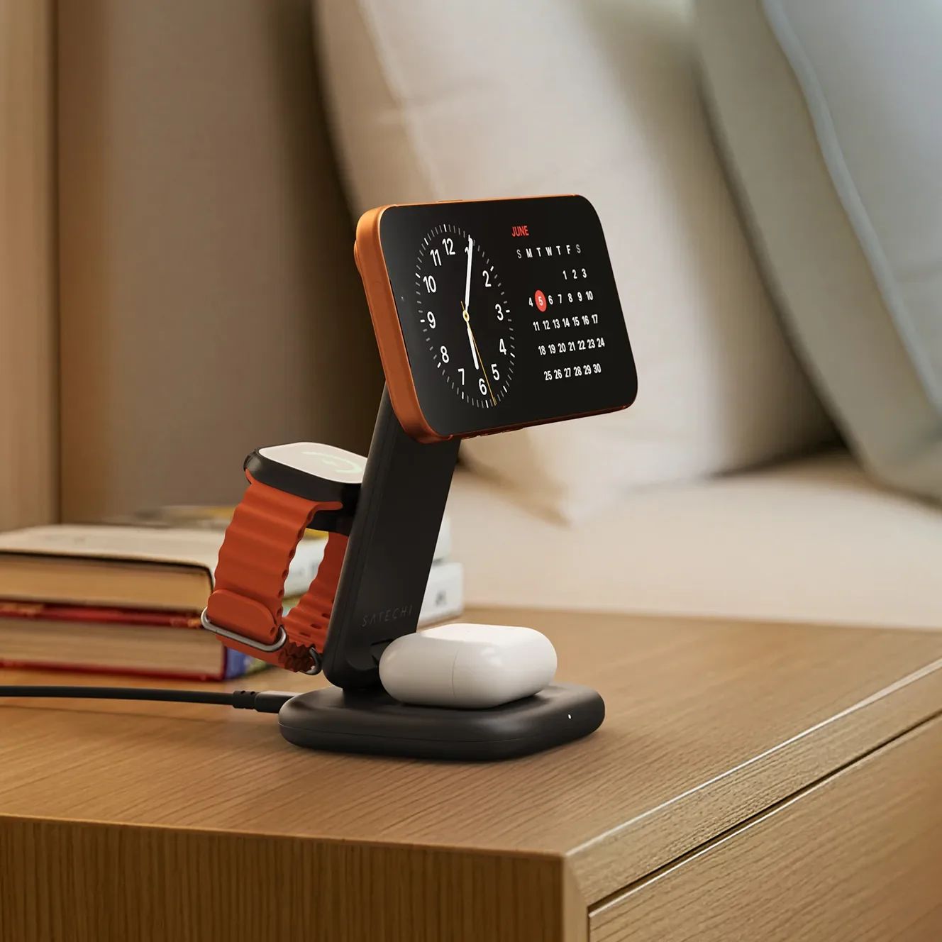Satechi 3-in-1 Foldable Qi2 25W MagSafe bezdrátová nabíječka vesmírně černá