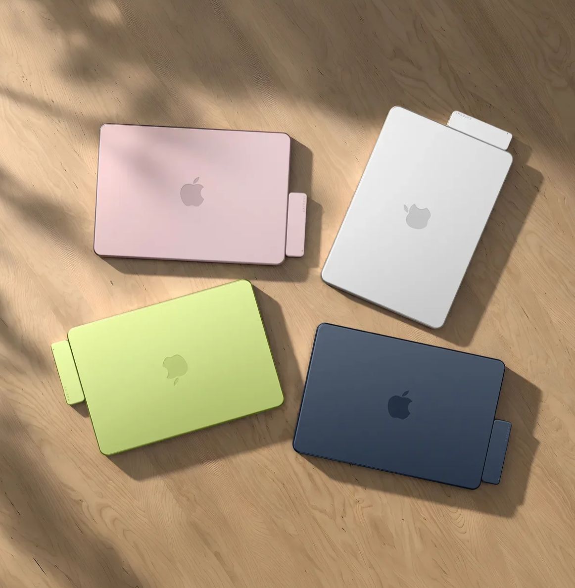 Satechi USB-C Snap Hub (MacBook Neo) ruměný