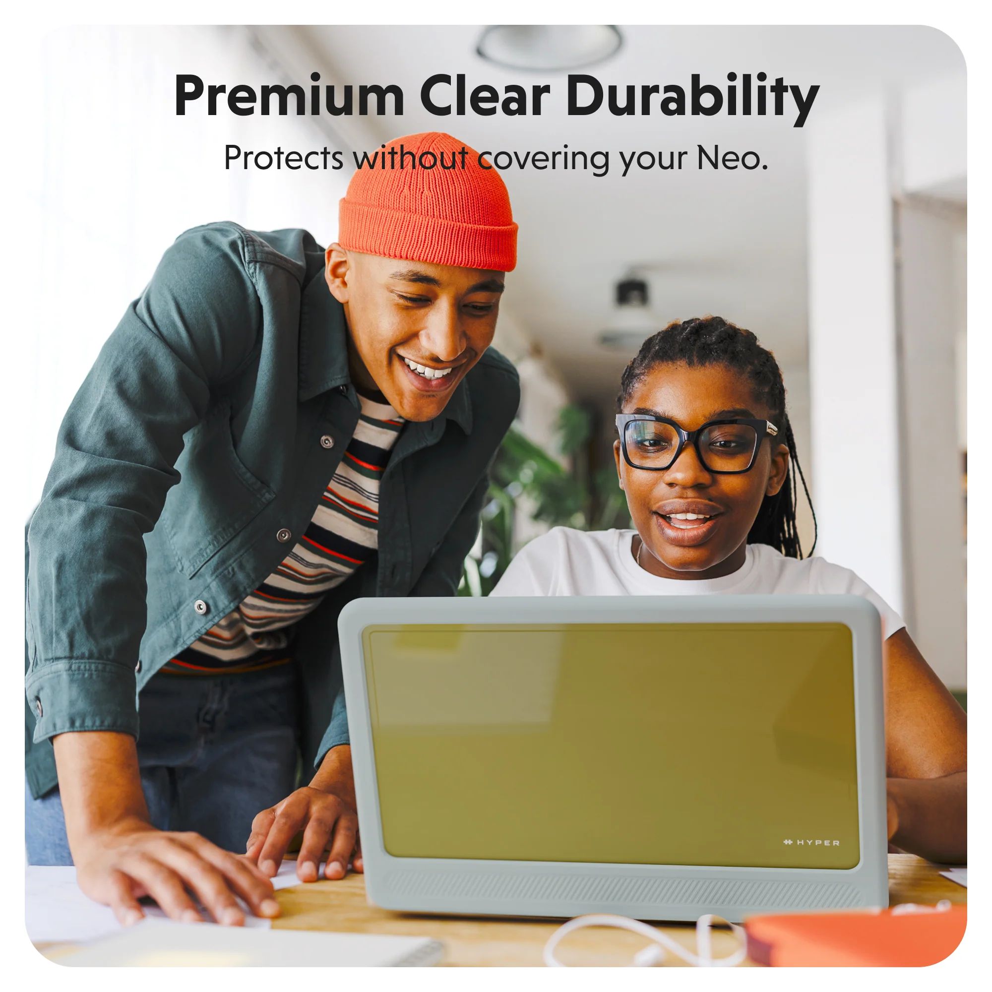 Targus Hypershield odolné pouzdro pro Apple MacBook Neo čiré/šedé
