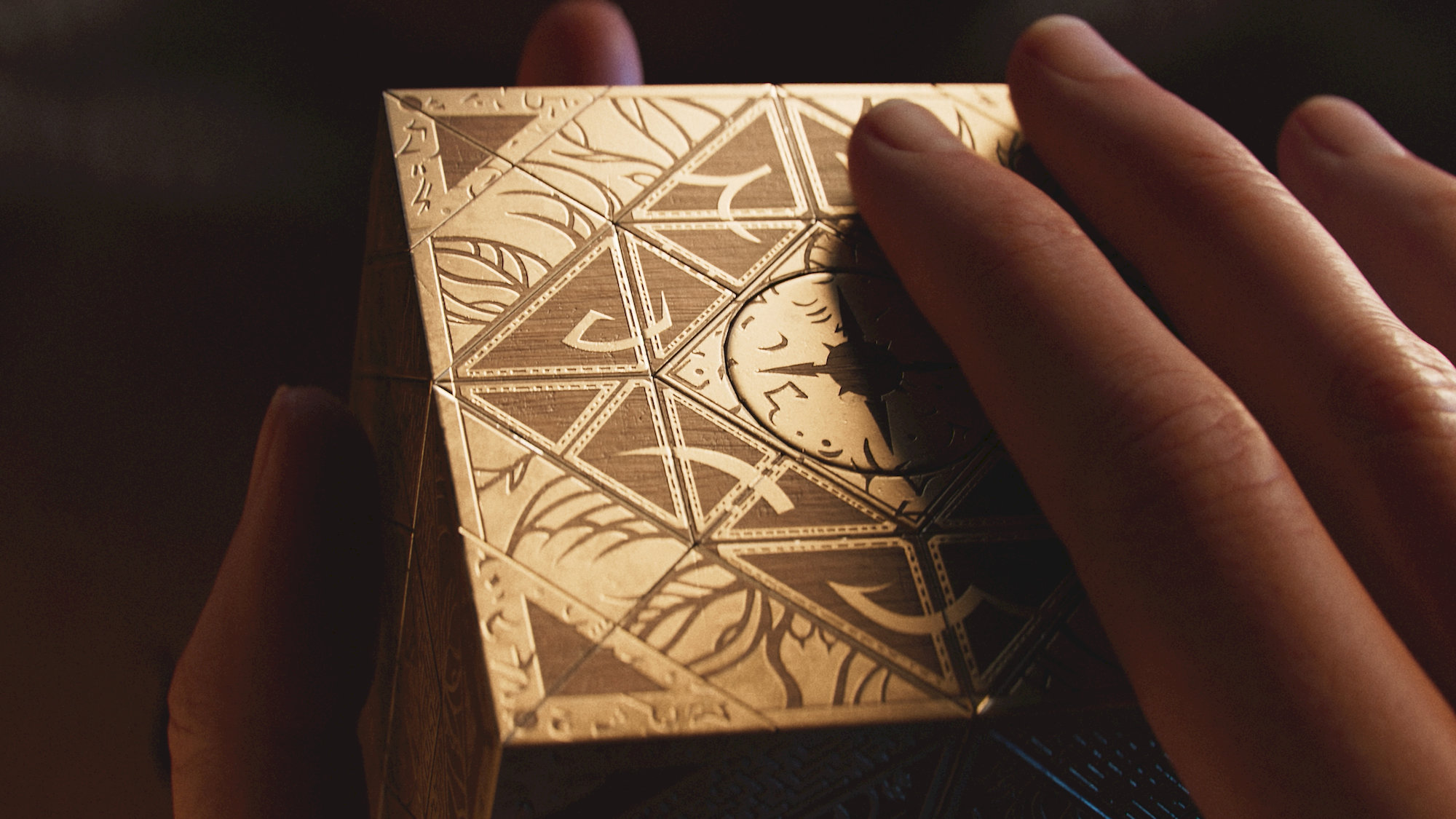 Clive Barker's Hellraiser: Revival Day One Edition (Game-key card)(Switch 2)