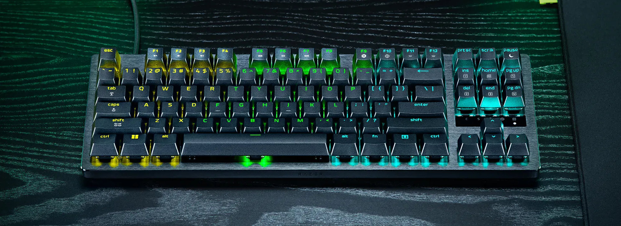 Razer Huntsman V3 HE Magnetic Tenkeyless herní klávesnice (US) černá