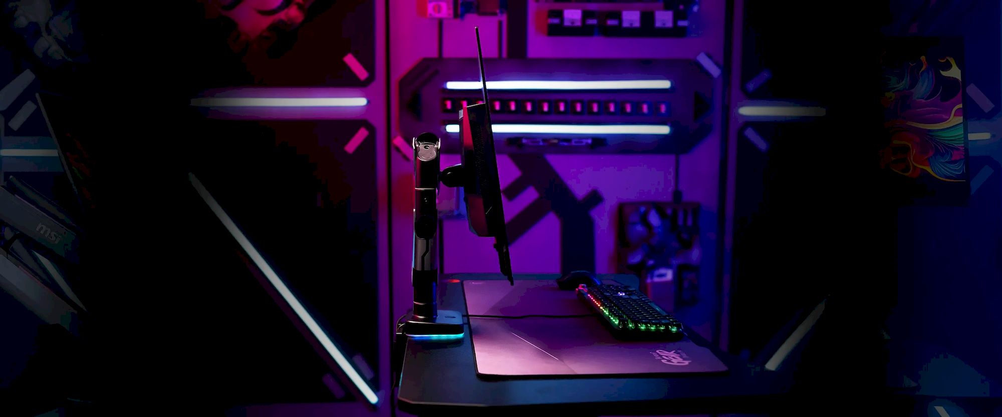 MSI MPG MT201RG
