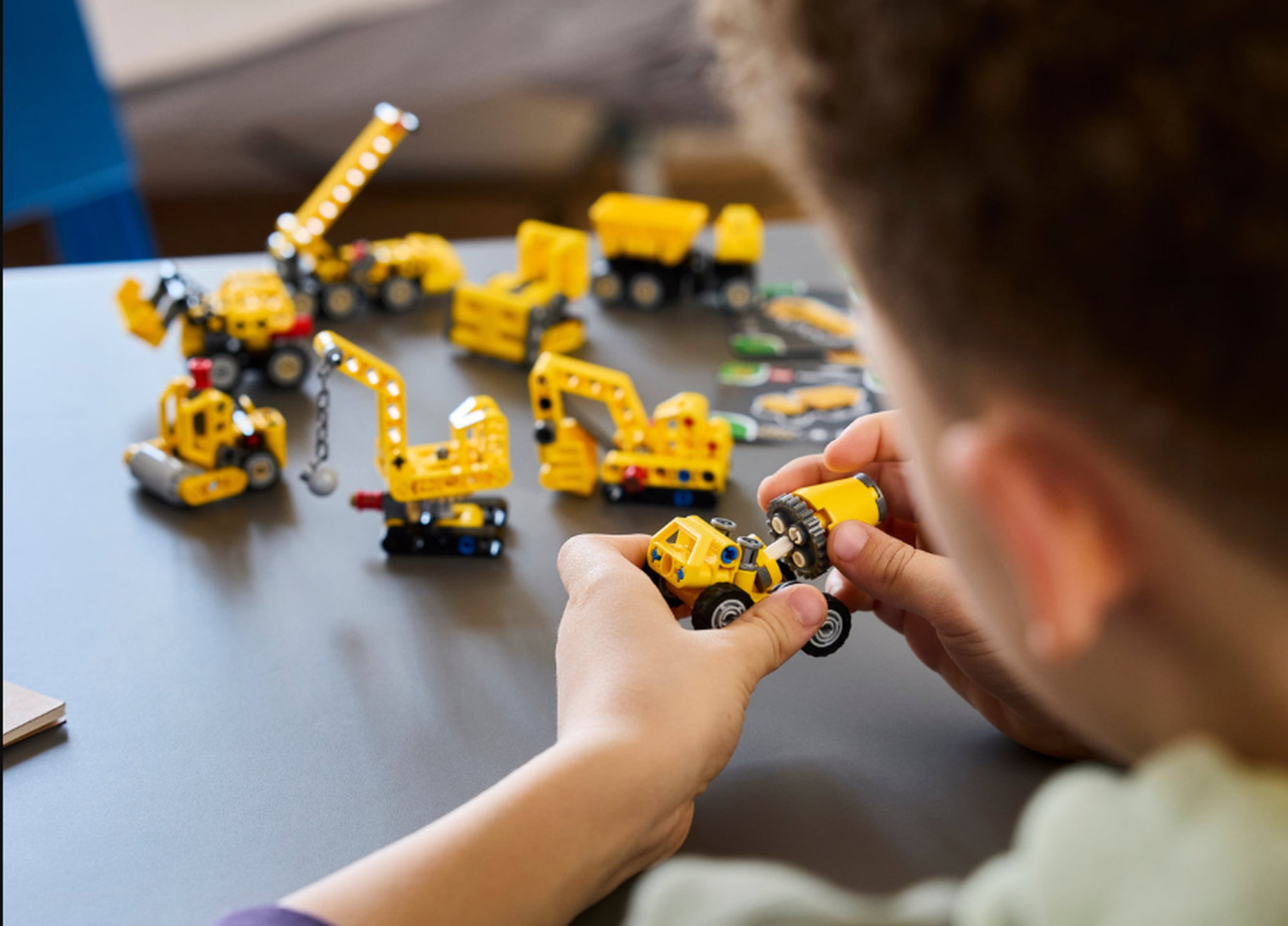 LEGO Technic 42233 Mocné stroje