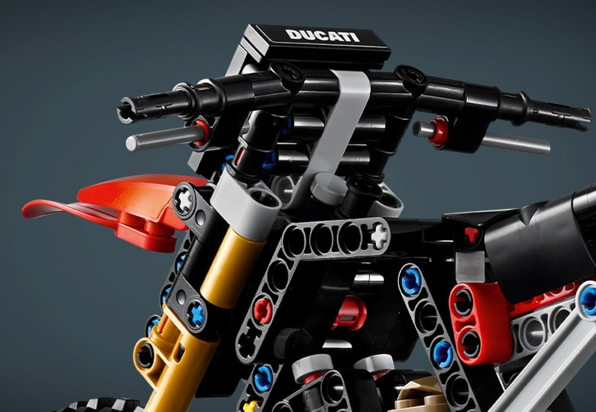 LEGO Technic 42238 Motorka Ducati Desmo450 MX Factory