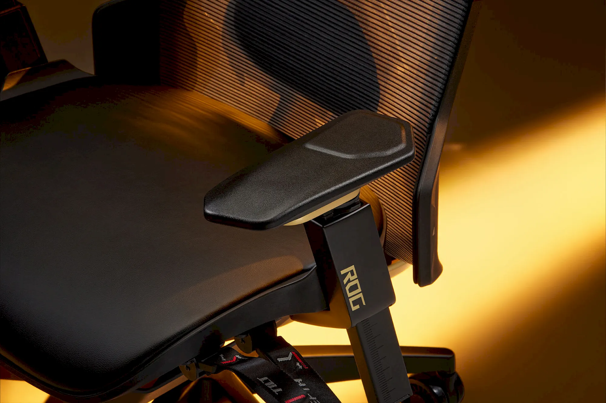 ASUS ROG Destrier Edition 20 herní židle