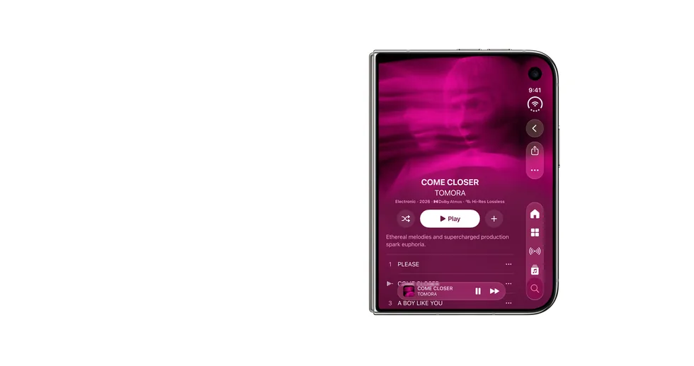 Zavřený iPhone Duo s vnějším displejem