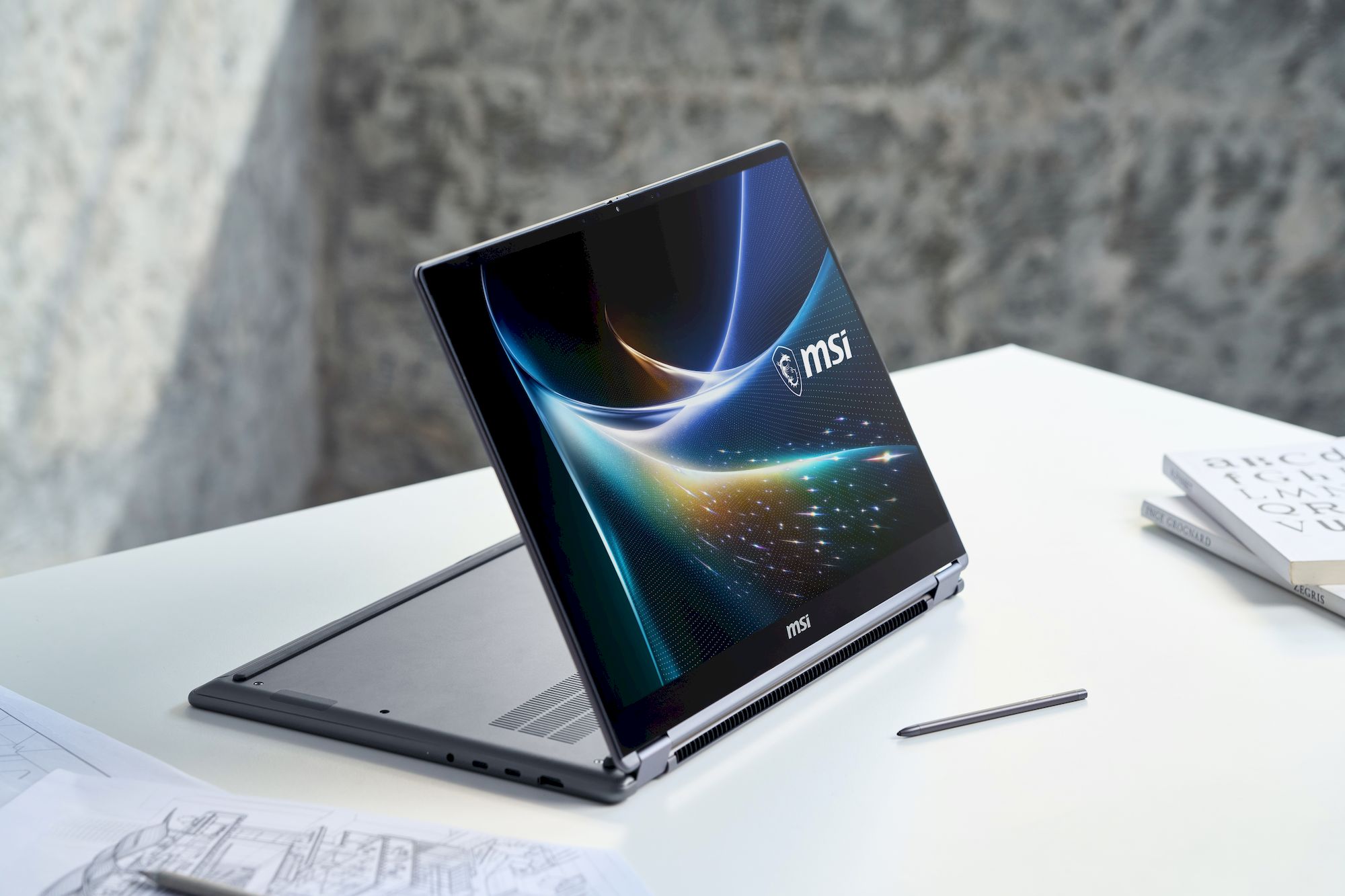 MSI Prestige N16 Flip AI+ C1XM (9S7-262111-053) NVIDIA RTX Spark N1X šedý