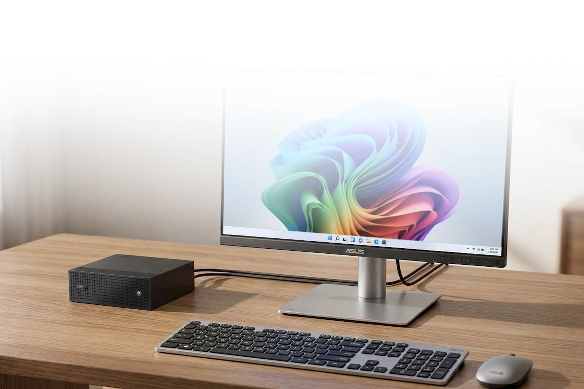 ASUS ProArt GR1X (90MS03L1-M00280) NVIDIA RTX Spark N1X stříbrný