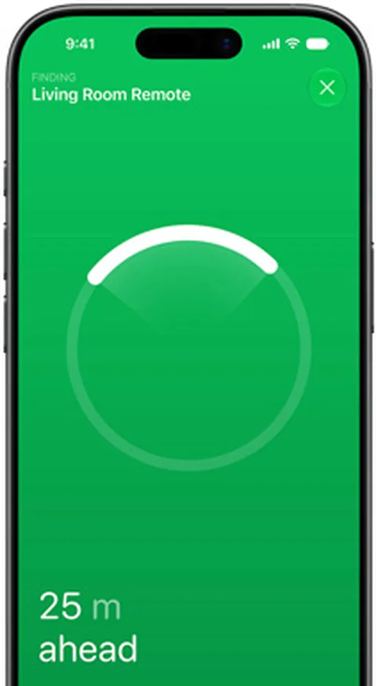 iPhone s aplikací Najít ukazuje vzdálenost k ovladači Apple TV