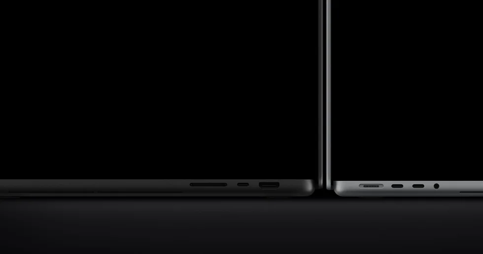 Porty na boku MacBooku Pro