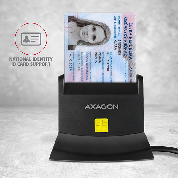 AXAGON CRE-SM2 se zasunutým elektronickým občanským průkazem